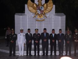 Kapolres Asahan Pimpin Apel Kehormatan dan Renungan Suci HUT ke-81 Kemerdekaan RI di TMP Kisaran